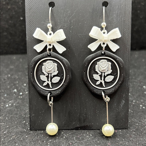 Black & Silver Rose Stamp Earrings with White Bow & Pearl Drop - Picture 3 of 5